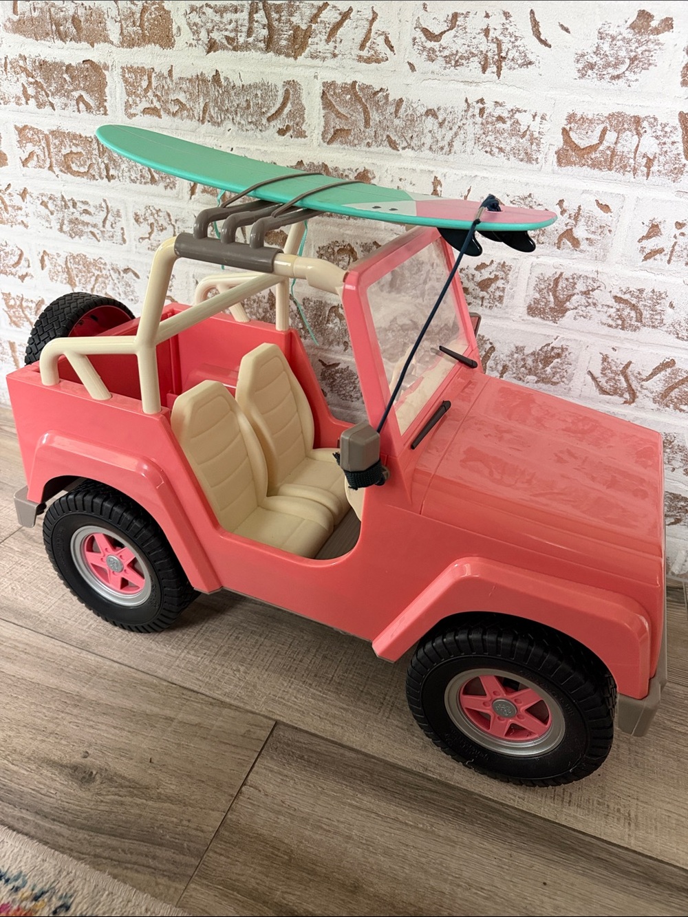 Girls' Coral Pink Ride-On Jeep Toy with Mint Surfboard